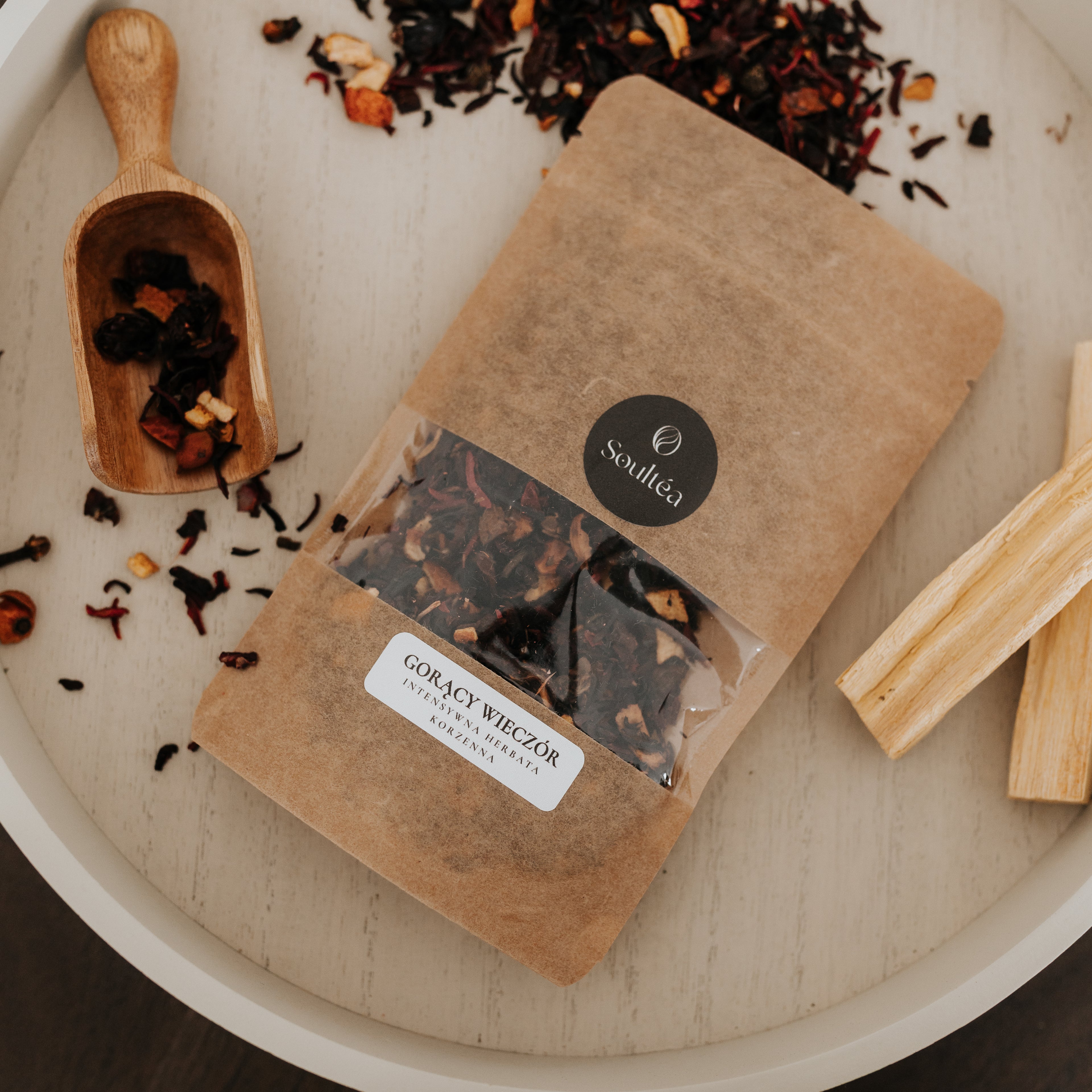 Gorący Wieczór - Intensywna herbata korzenna
